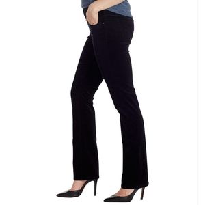 NWT Petite Peri Straight.  8P.  Black Jag Jeans.